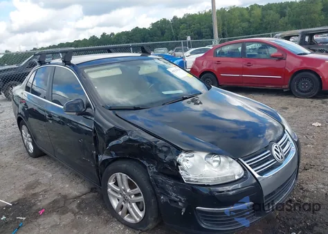 2010 Volkswagen Jetta Tdi from USA, damaged, VIN 3VWAL7AJ5AM162407